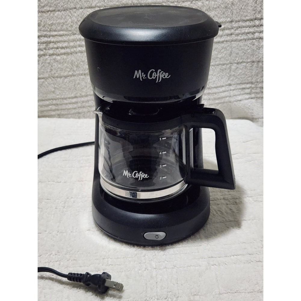 MR. COFFEE 5 cup coffee maker drip auto-pause black TESTED & WORKS